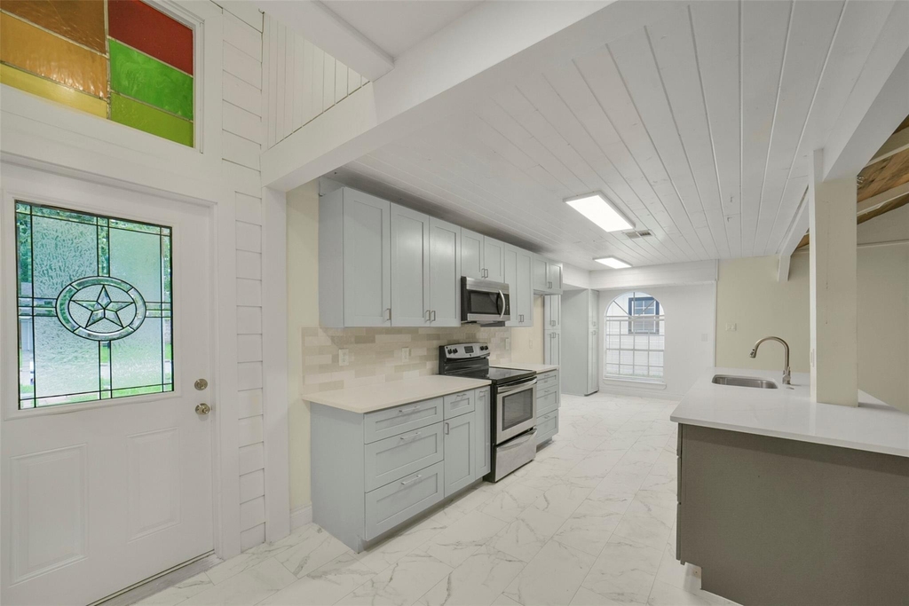 23122 Whispering Willow Drive - Photo 15