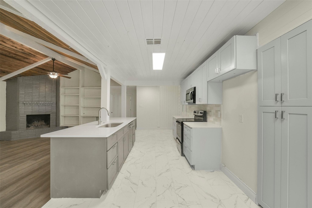 23122 Whispering Willow Drive - Photo 14