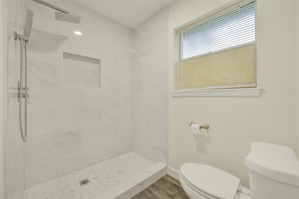 23122 Whispering Willow Drive - Photo 29