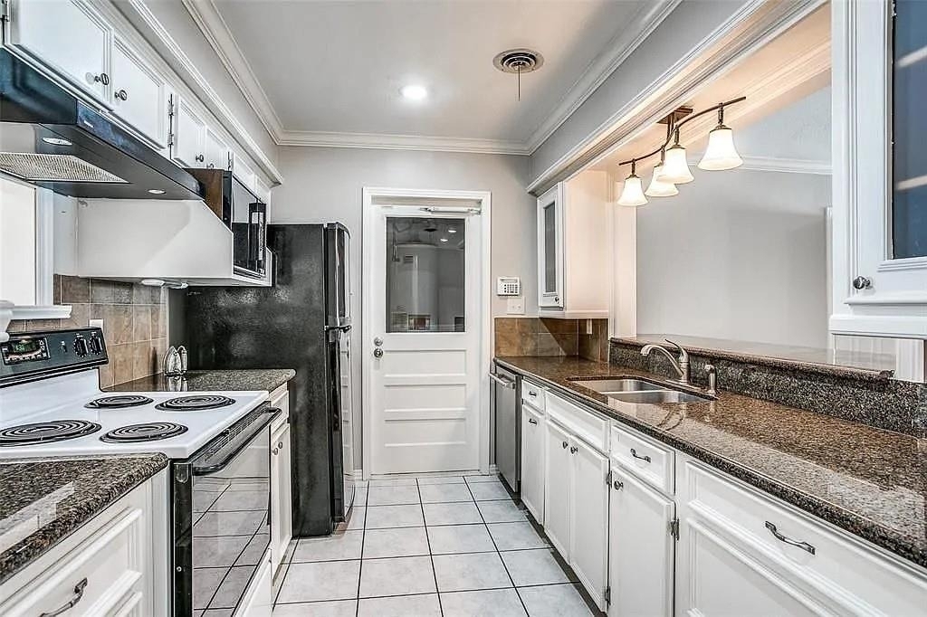 2322 Ansbury Drive - Photo 6