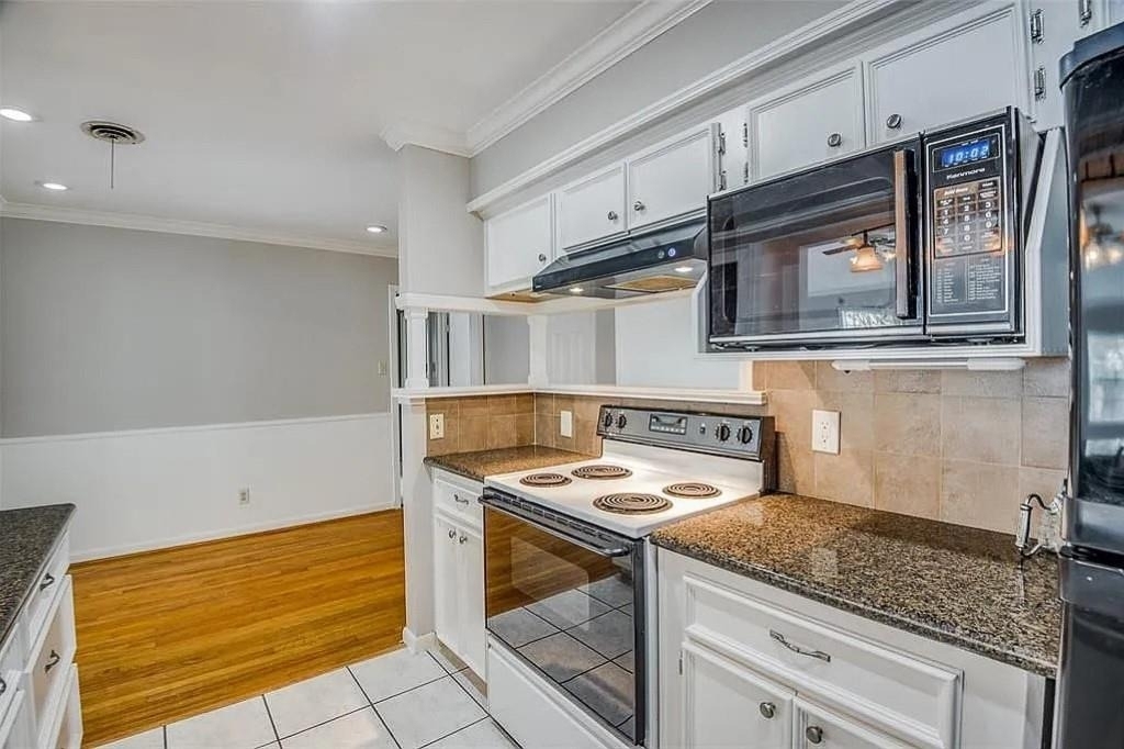 2322 Ansbury Drive - Photo 5