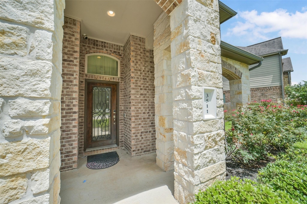 3511 Brampton Island Drive - Photo 1