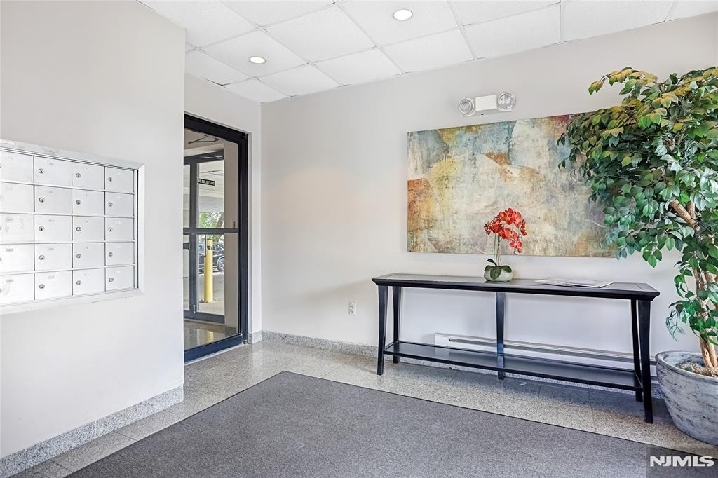 850 Main - Photo 3