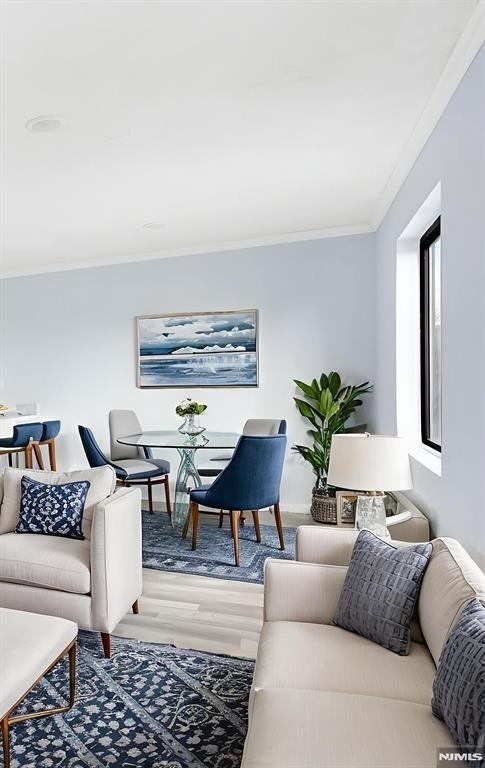850 Main - Photo 1