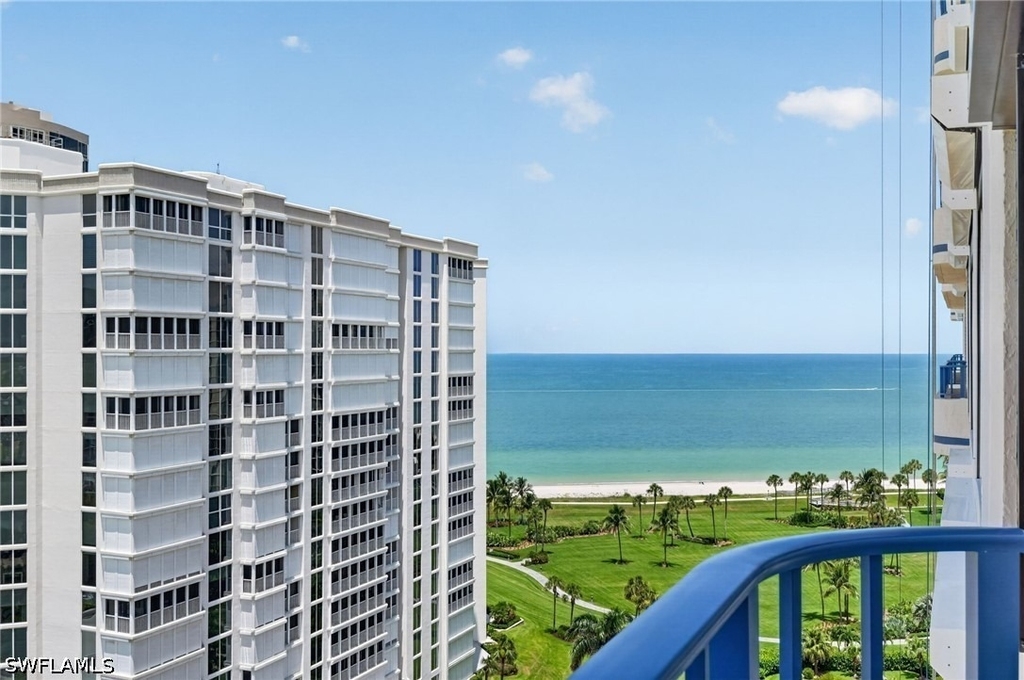 4451 Gulf Shore Boulevard N - Photo 27