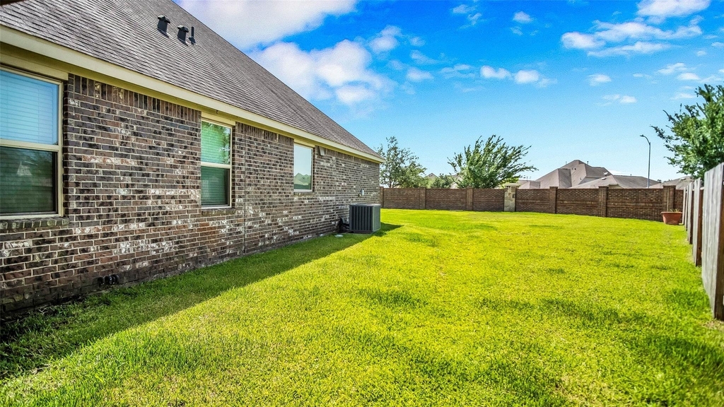 18910 Alta Pine Lane - Photo 31