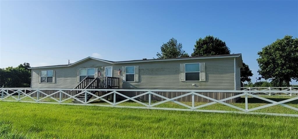 28625 Clay Road - Photo 0