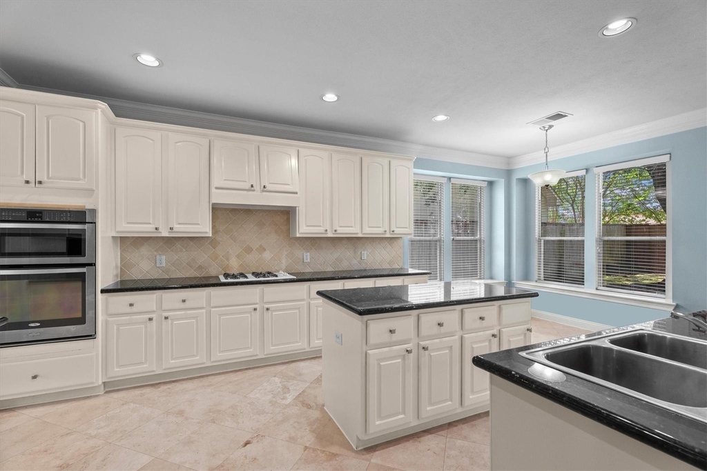 9610 Champions Cove Drive - Photo 7
