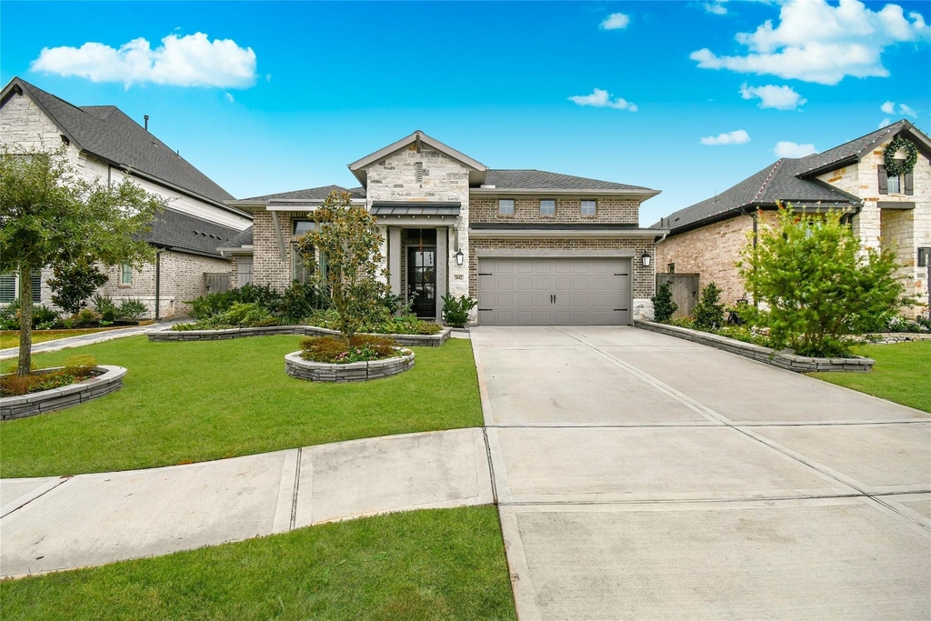5042 Albany Shores Lane - Photo 2