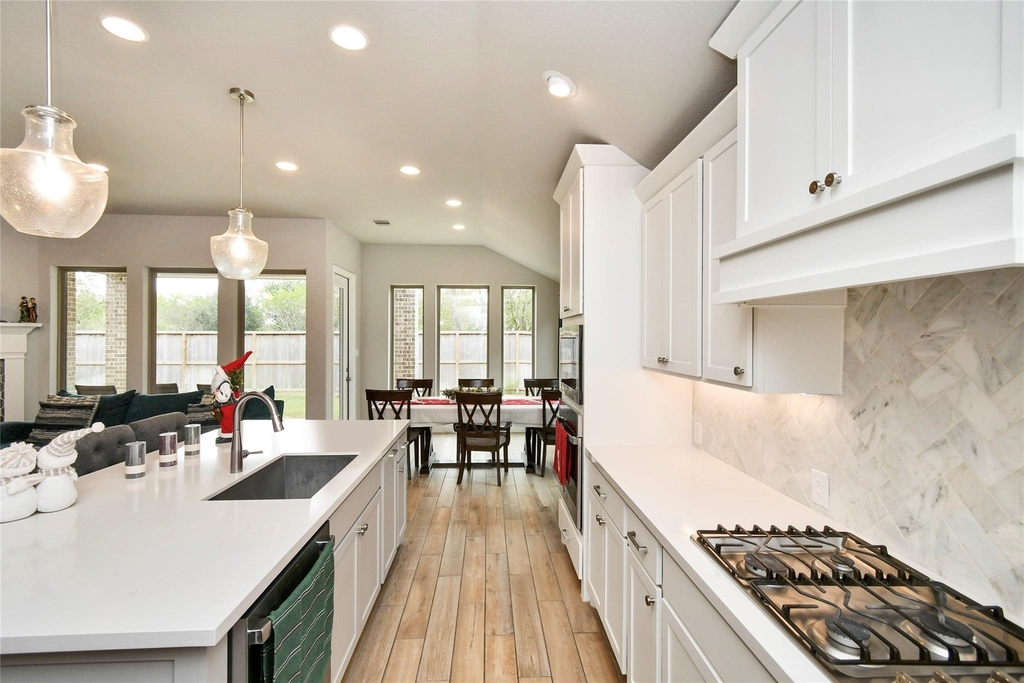 5042 Albany Shores Lane - Photo 19