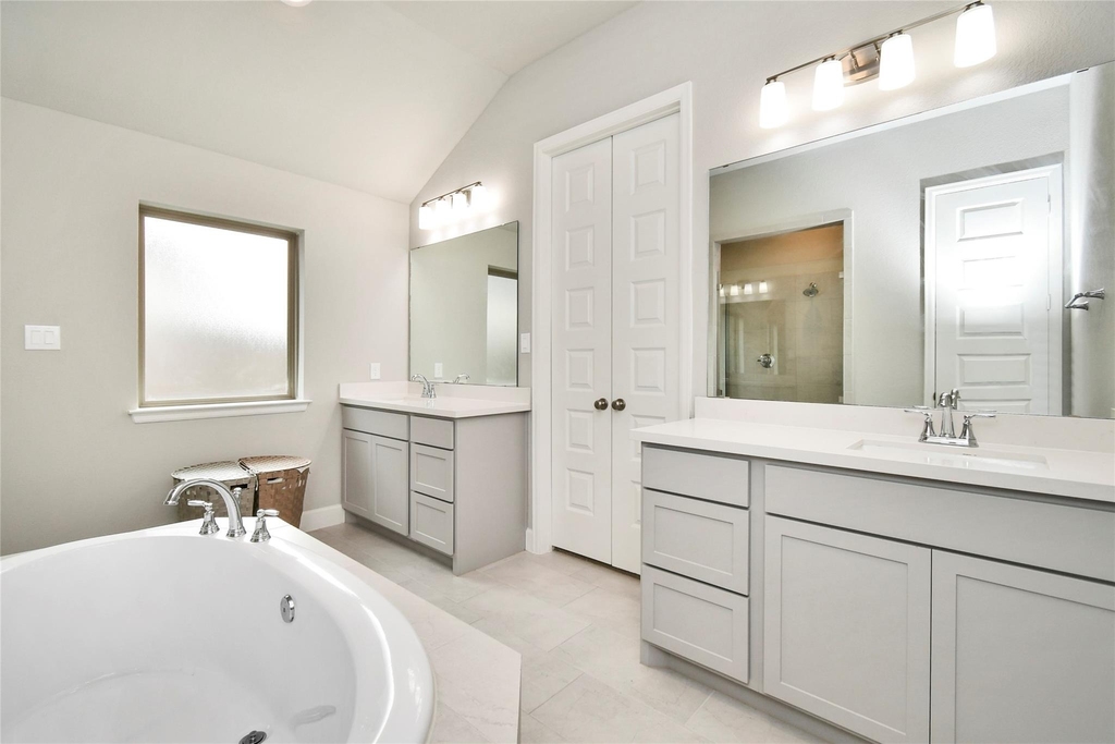 5042 Albany Shores Lane - Photo 28