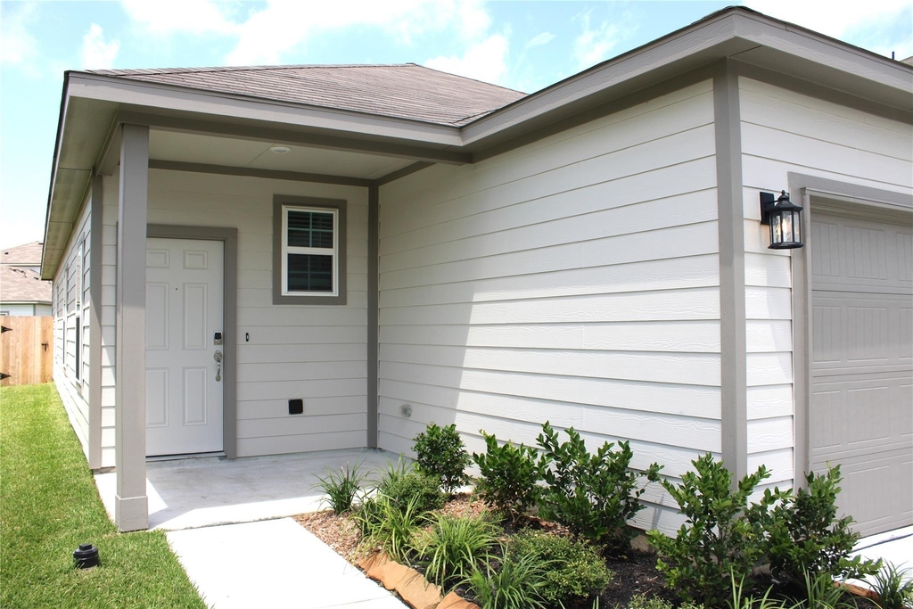 4018 Windy Whisper Drive - Photo 3
