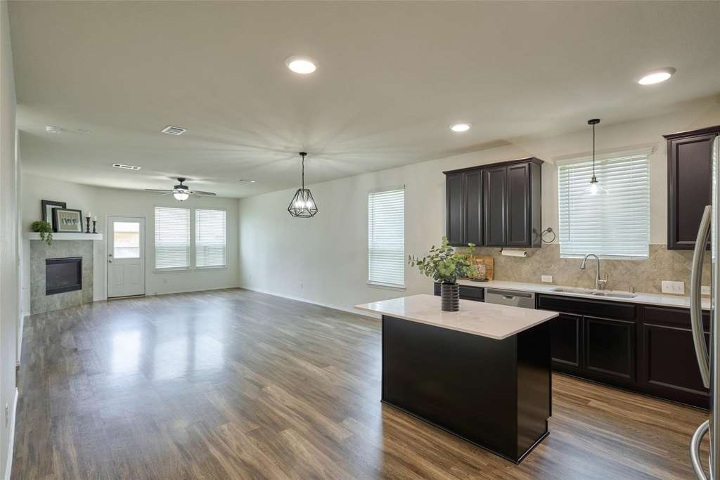 2214 Timberland Country Court - Photo 14
