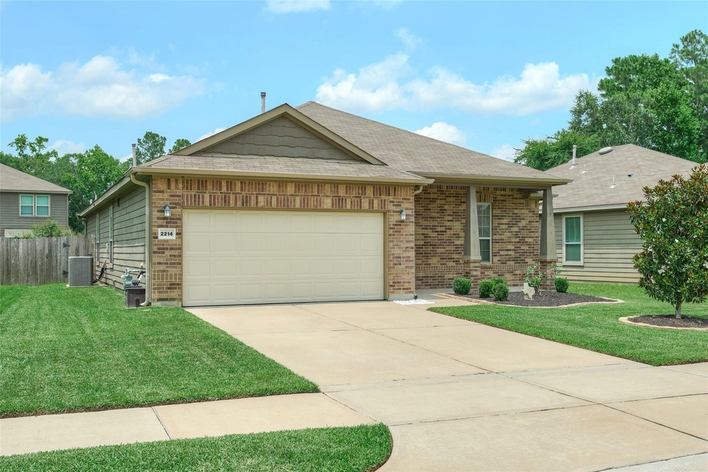 2214 Timberland Country Court - Photo 1
