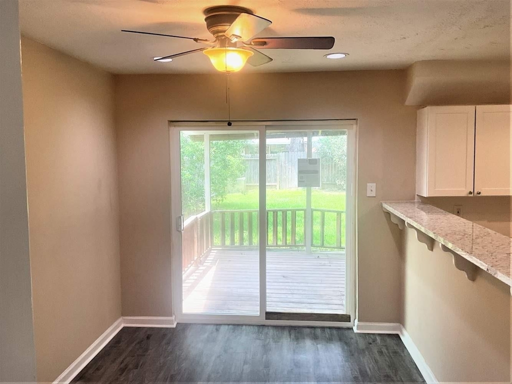 5303 Enchanted Mist Drive - Photo 11