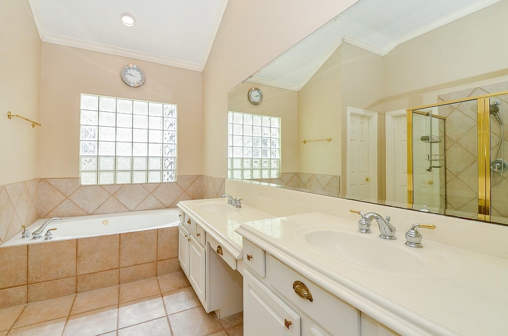 5208 Blossom Street - Photo 16