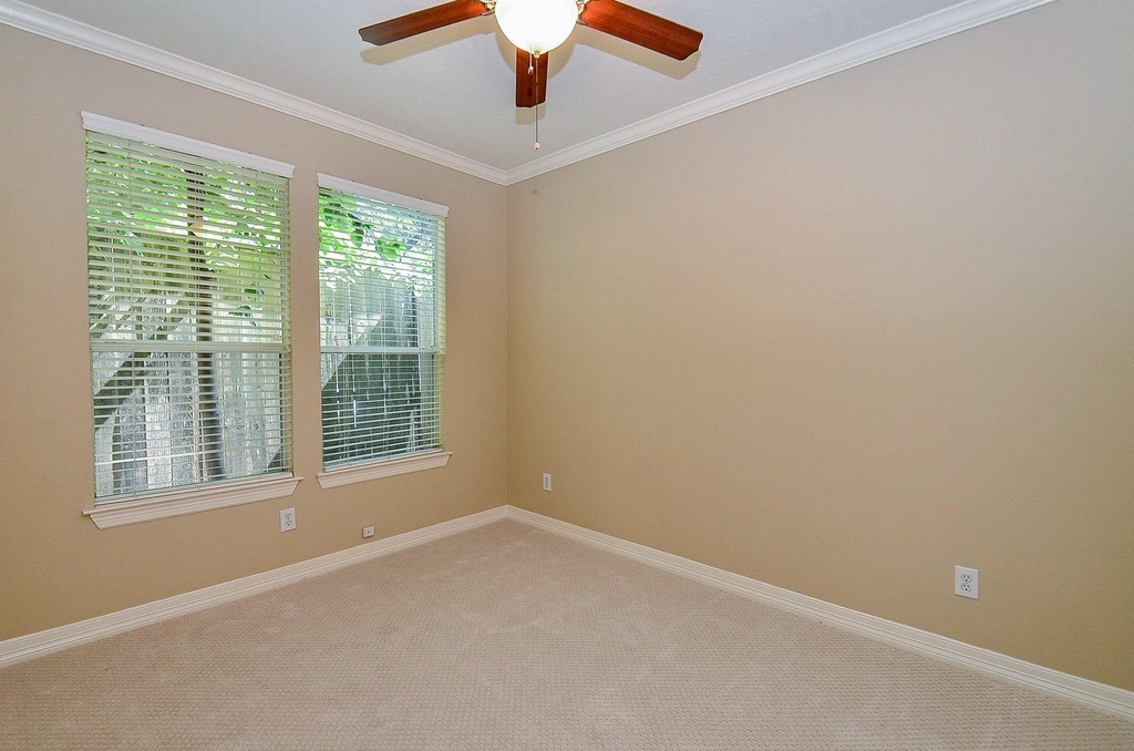 5208 Blossom Street - Photo 3