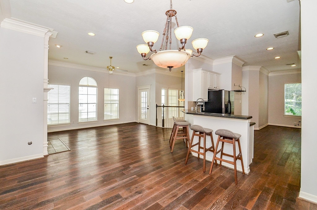 5208 Blossom Street - Photo 8