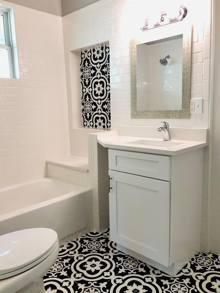 15830 Lowell - Photo 8