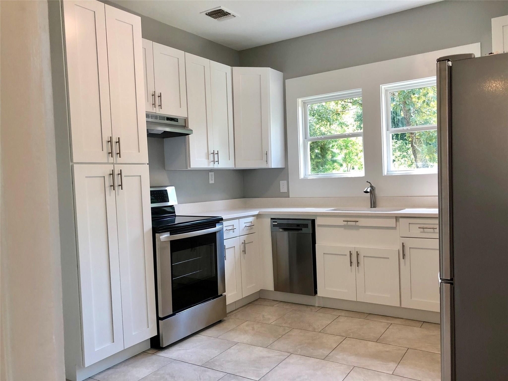 15830 Lowell - Photo 14