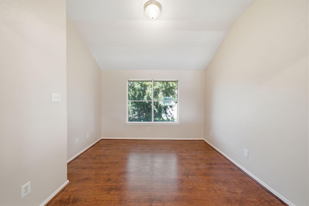 14715 Plains River Drive - Photo 9