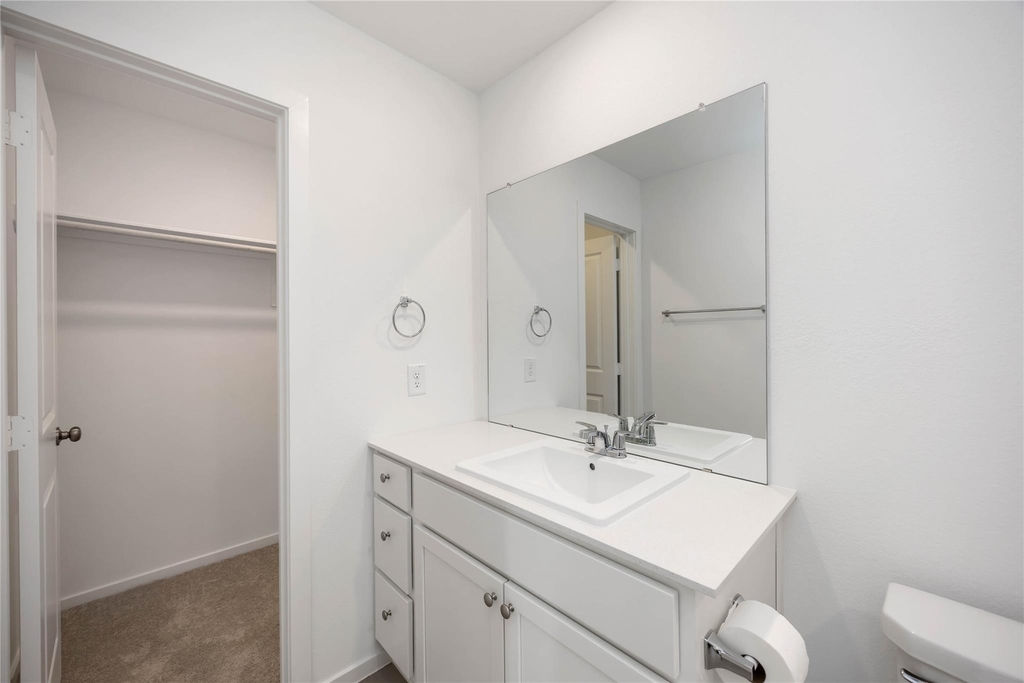 4930 Valencia Forest - Photo 11