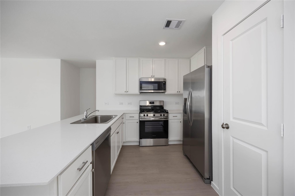 4930 Valencia Forest - Photo 8
