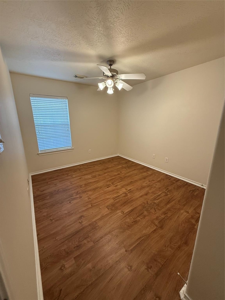 5118 Birch Manor Lane - Photo 6