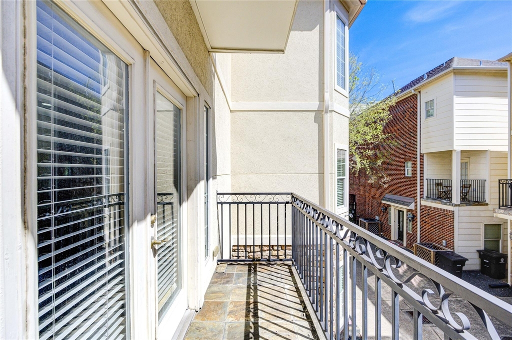 5813 Washington Avenue - Photo 21