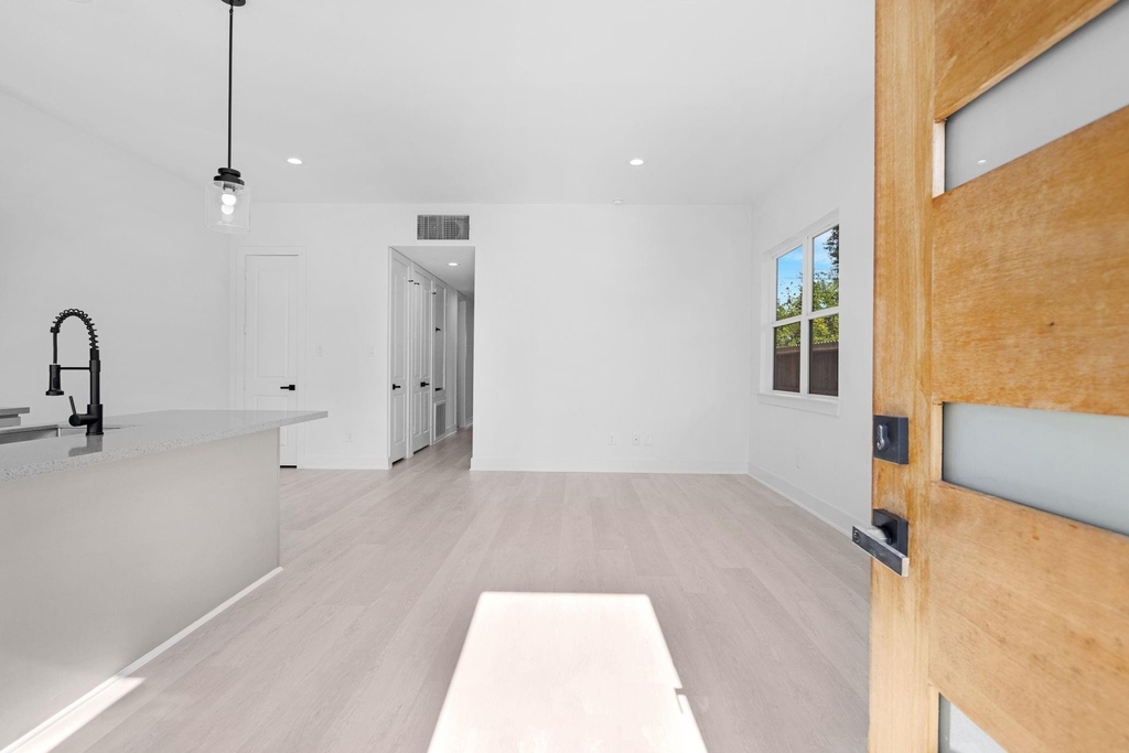 768 Lucky Street - Photo 13