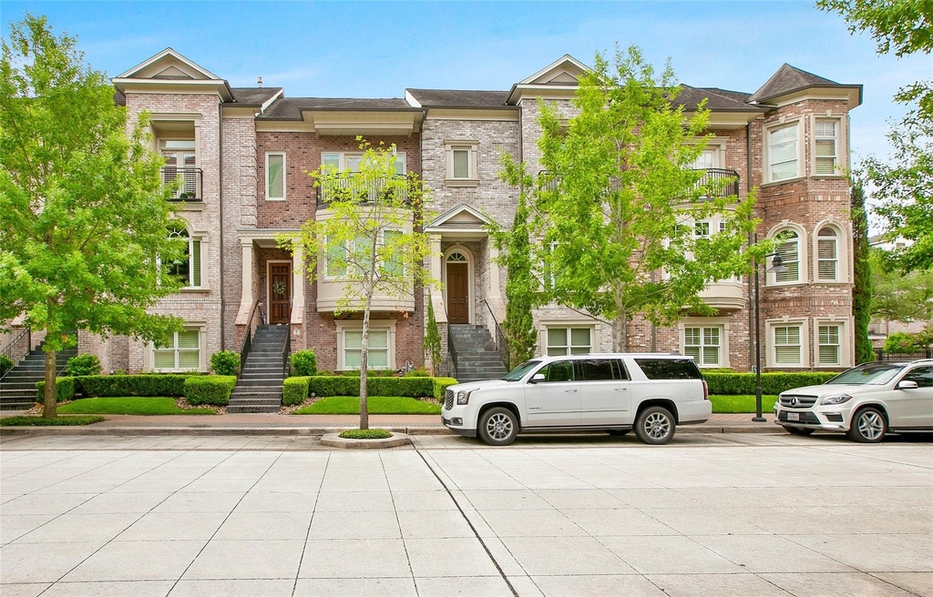 4 Waterway Court - Photo 1