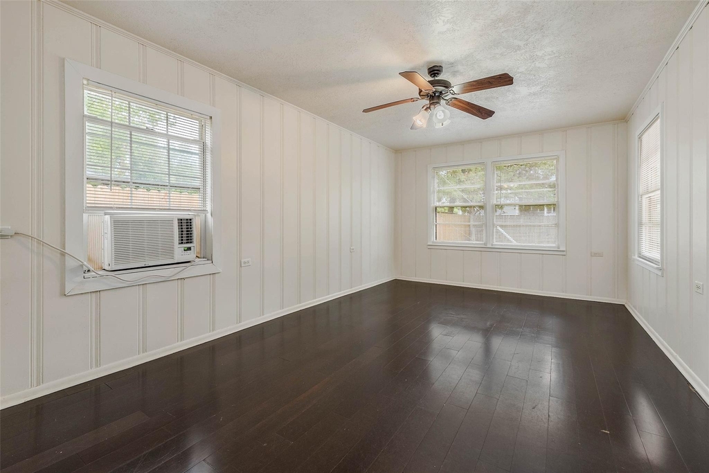 1116 Kettler St - Photo 16