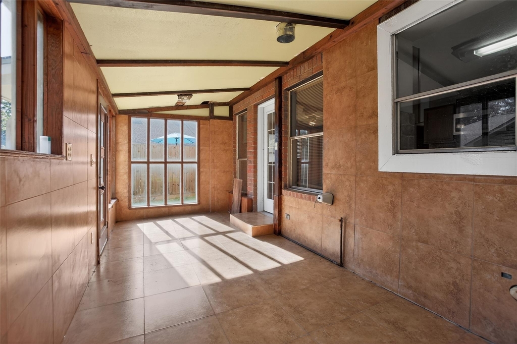 20615 Valley Wells Drive - Photo 42