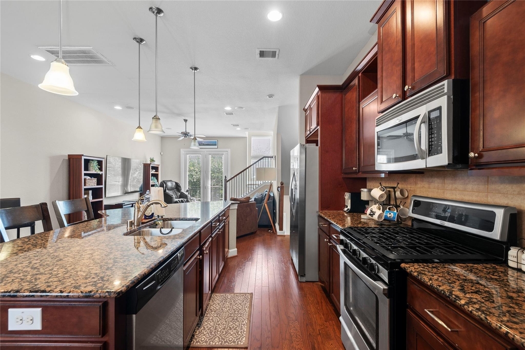 2818 Polk Street - Photo 7
