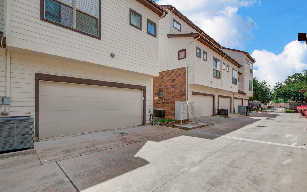 2818 Polk Street - Photo 26