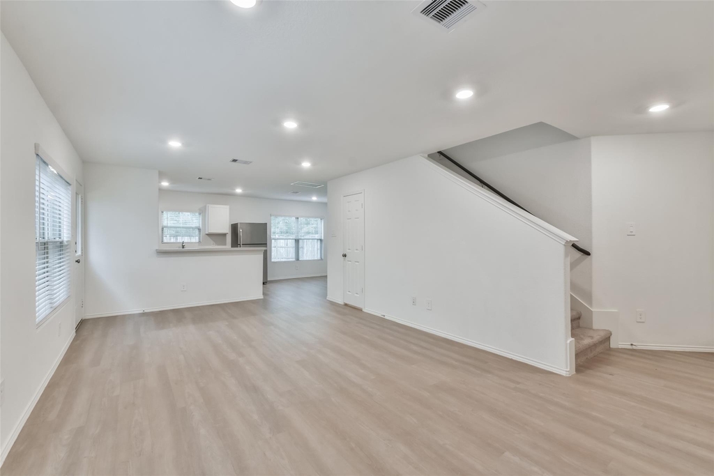 3707 Solanum Drive - Photo 6