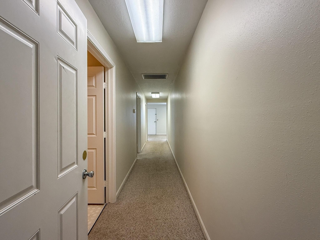 26605 E River Road - Photo 11