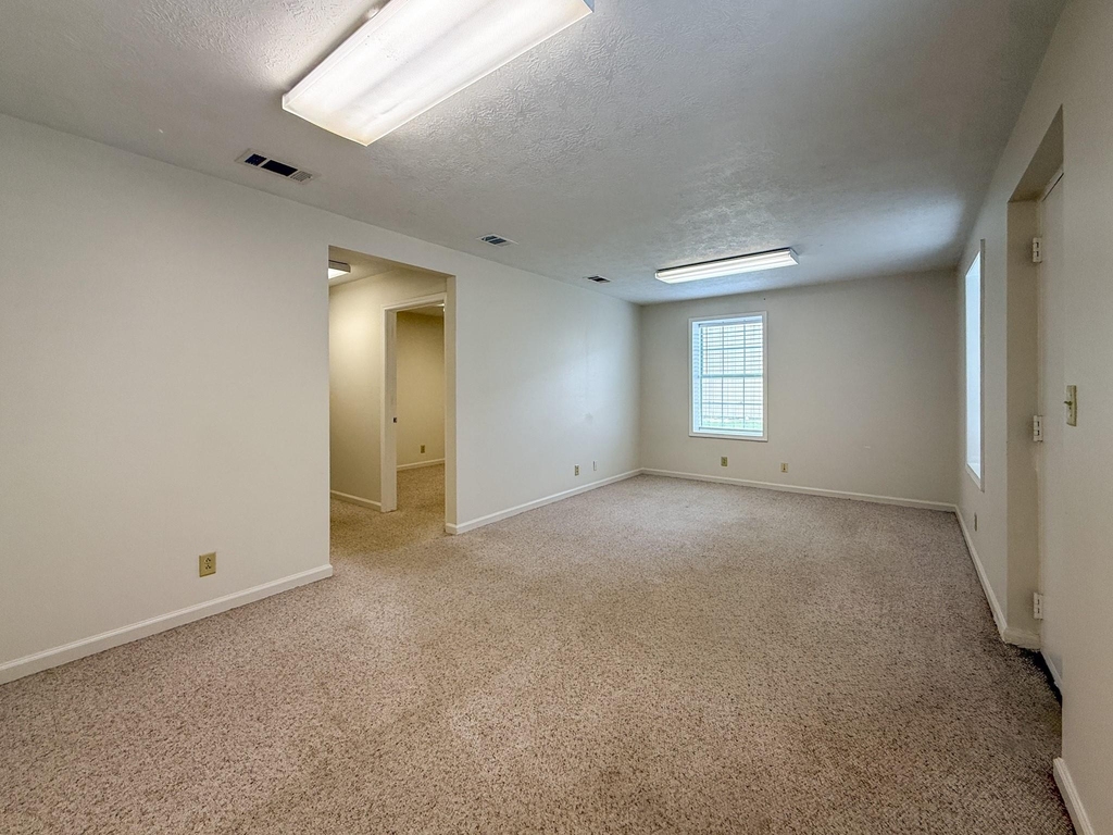26605 E River Road - Photo 16