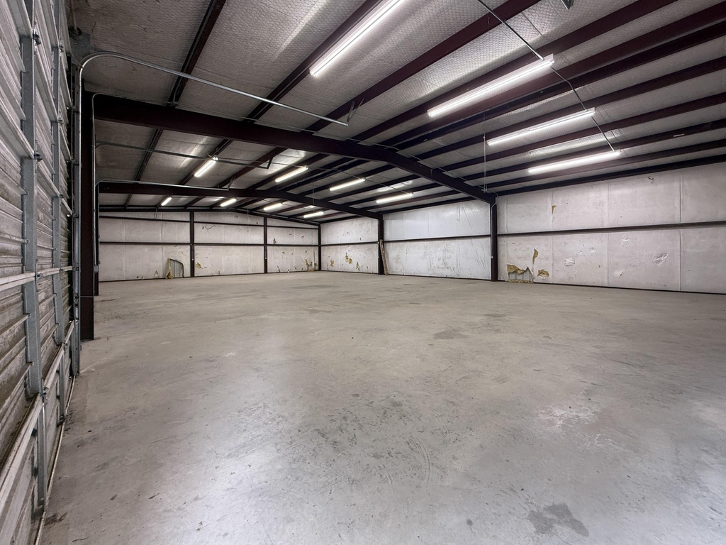 26605 E River Road - Photo 6