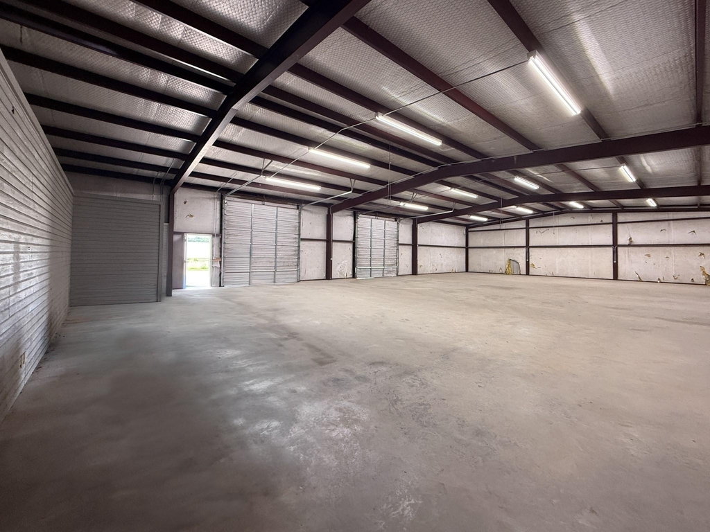 26605 E River Road - Photo 8
