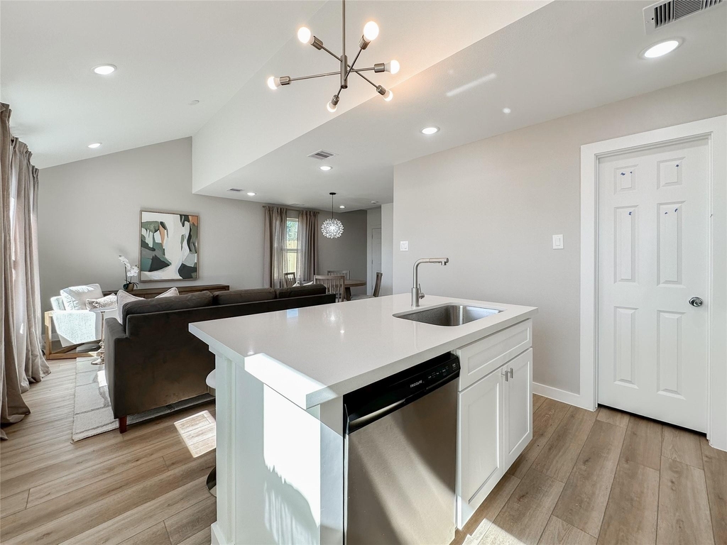 2710 Discovery Trails Court - Photo 15
