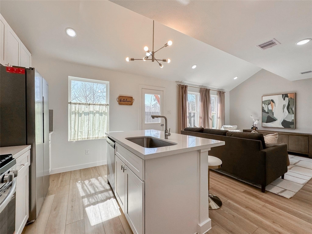 2710 Discovery Trails Court - Photo 16
