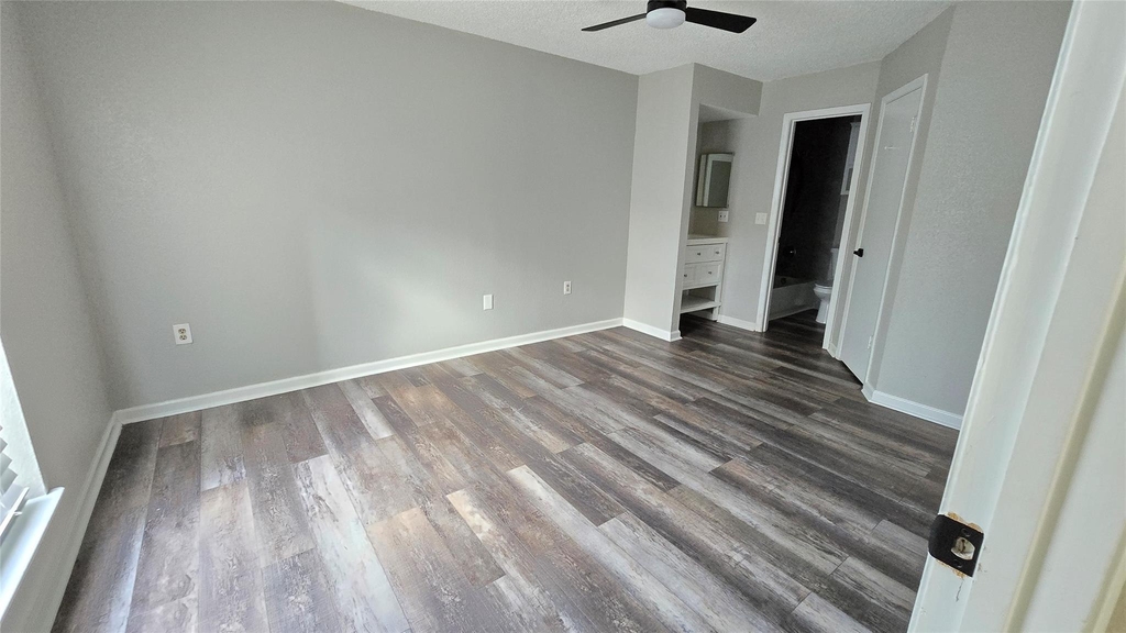 250 El Dorado Boulevard - Photo 2
