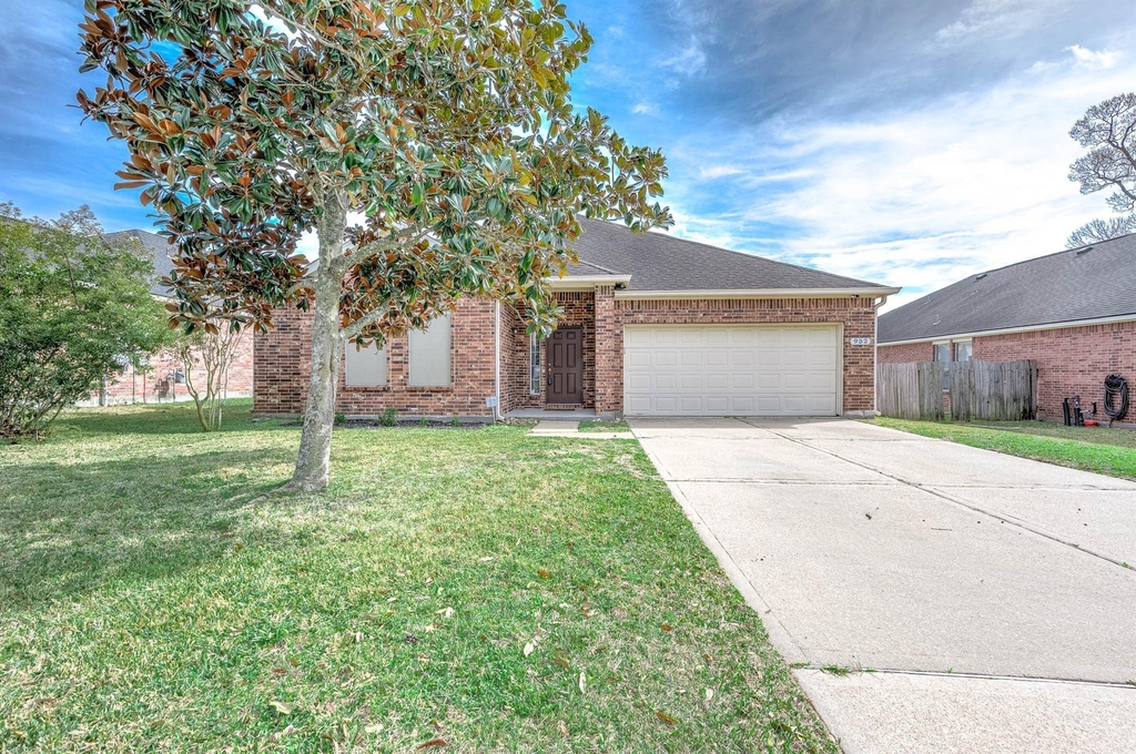 952 Crannog Way - Photo 1