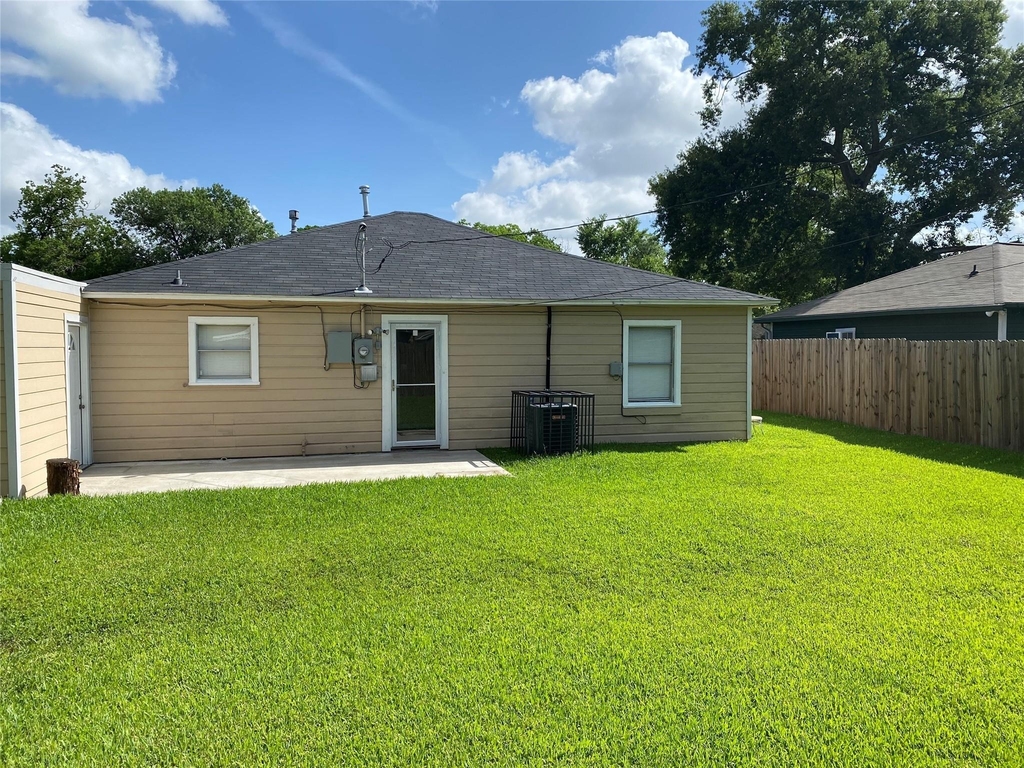 5018 Kenilwood Drive - Photo 9