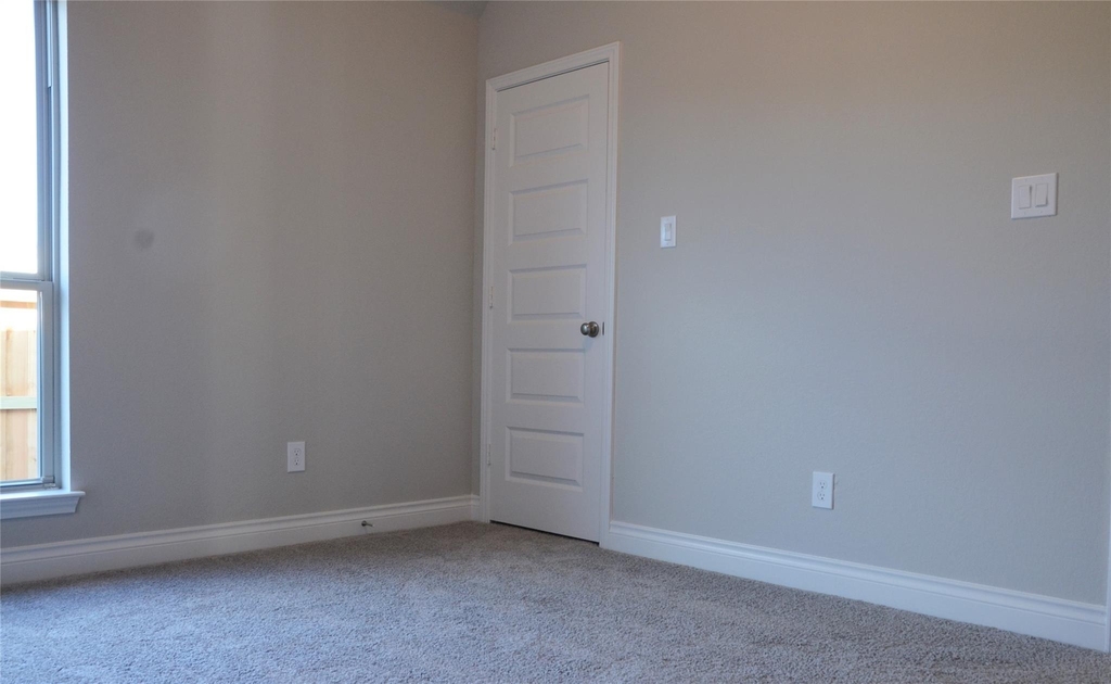 10511 Forfar Lane - Photo 17