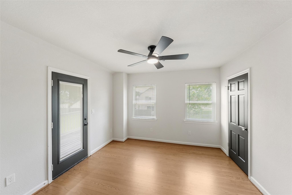 3809 Southmore Boulevard - Photo 17