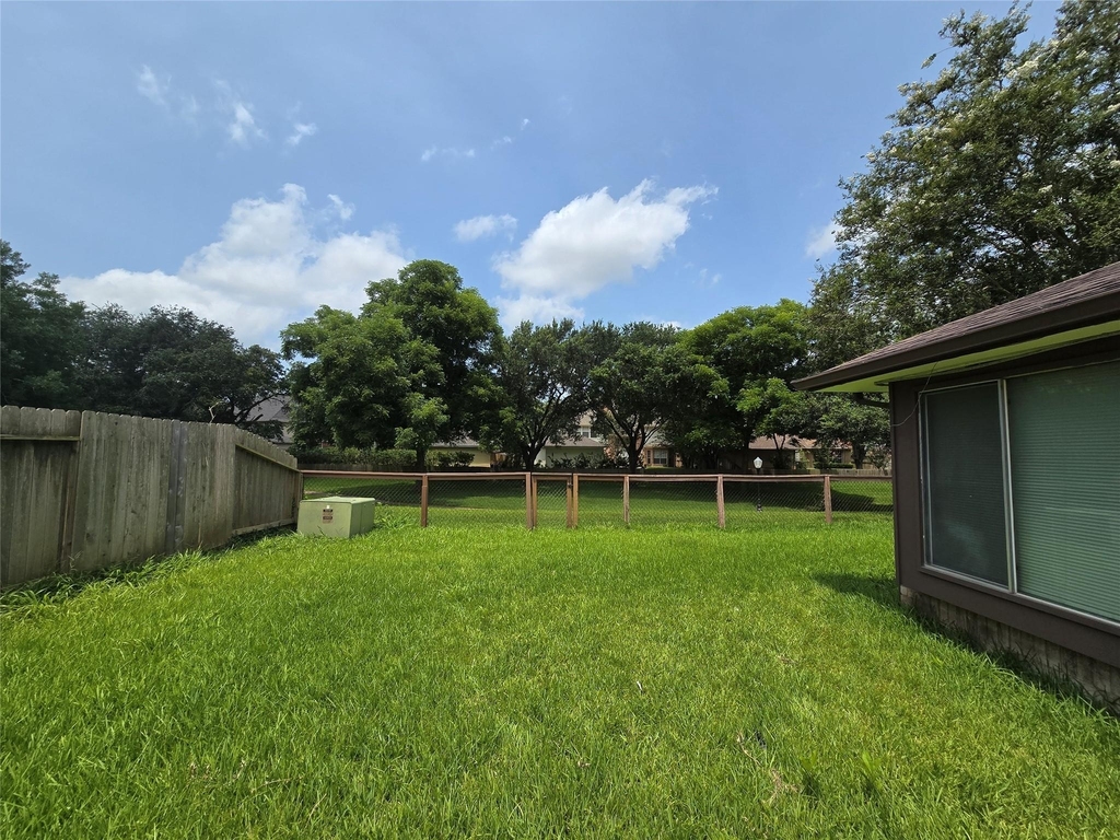 3434 Streamside Lane - Photo 8