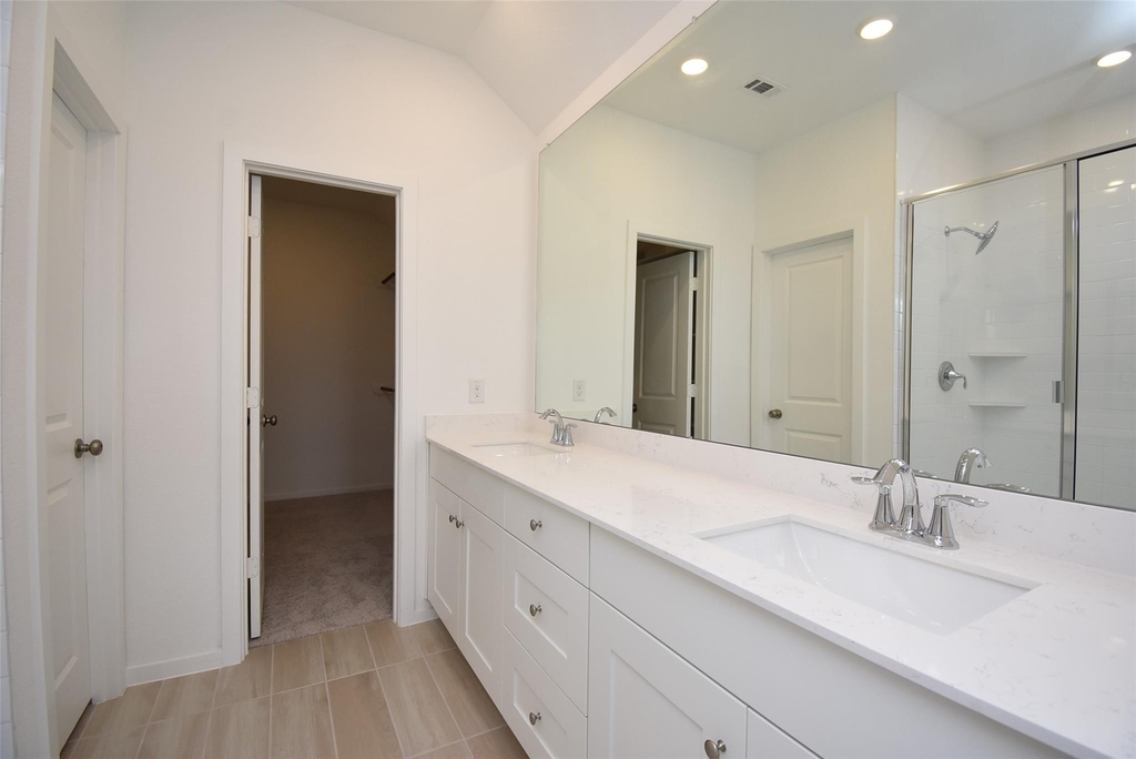 6303 Golden Seaton Drive - Photo 26