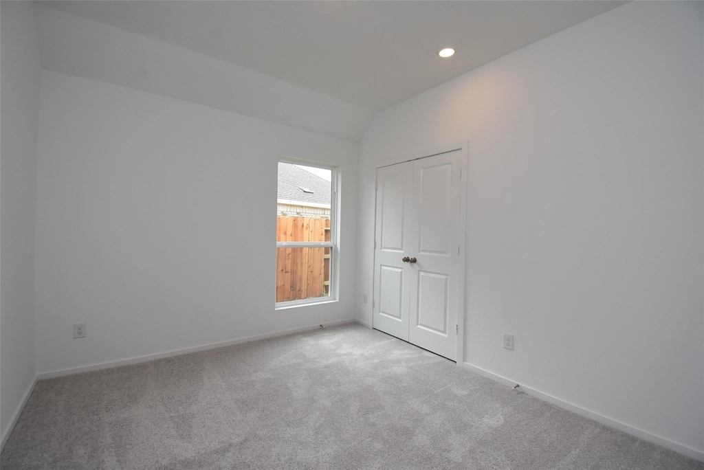 6303 Golden Seaton Drive - Photo 19